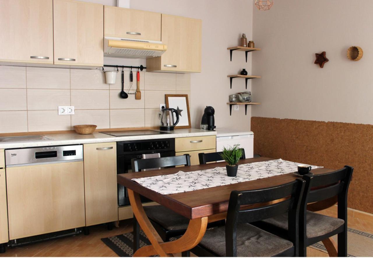 Elizabet Home Apartman Орадеа Екстериор снимка