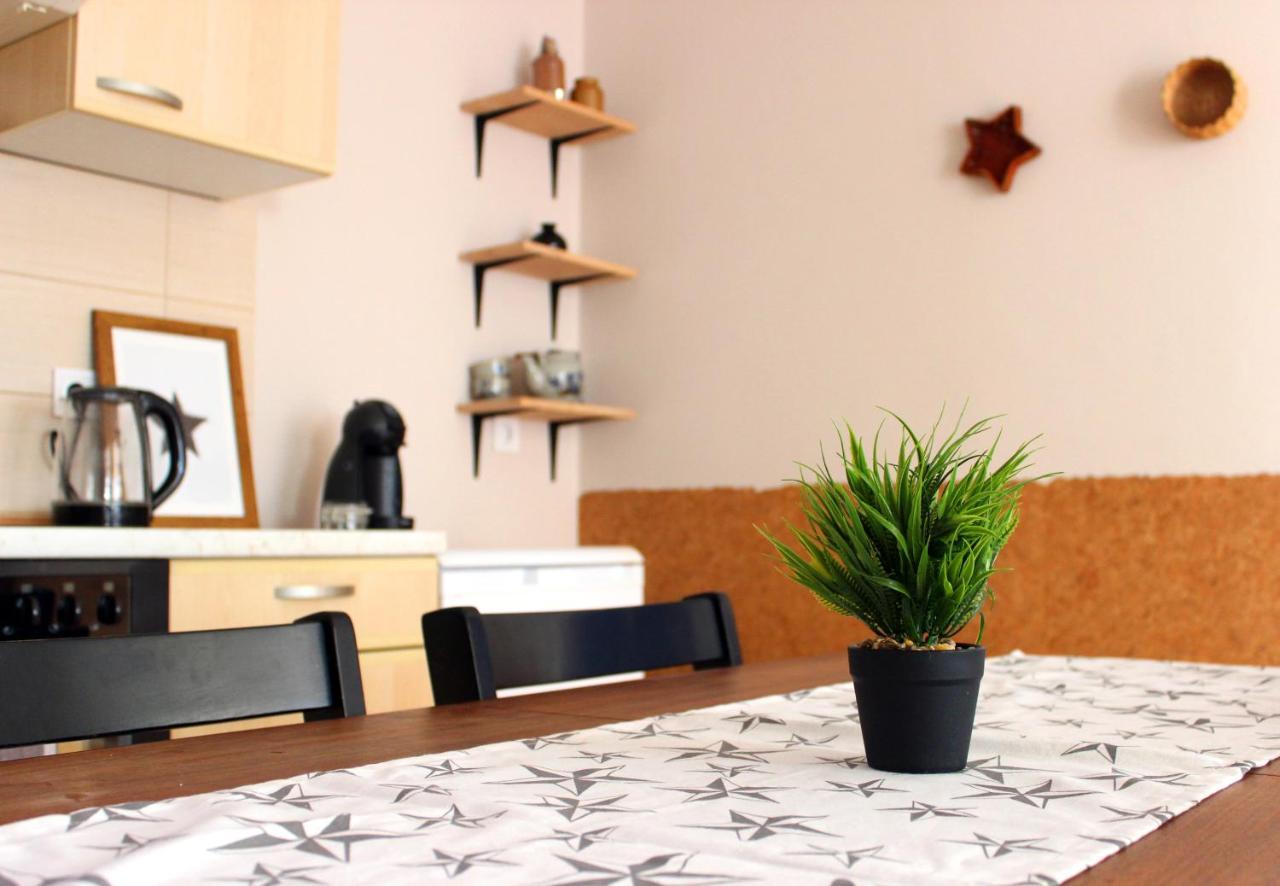 Elizabet Home Apartman Орадеа Екстериор снимка